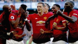  曼城德比战平红魔丁丁世界波惊艳全场  