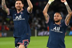  法甲月最佳球员揭晓，梅西逆足世界波当选  